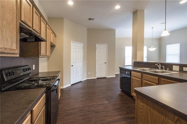 Building Photo - 18702 Shay Ln