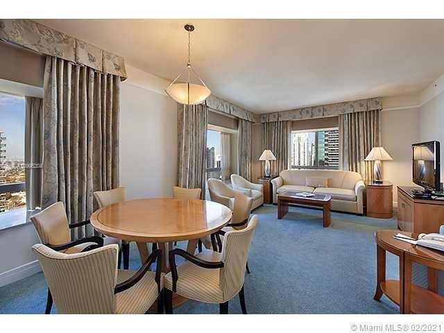 Primary Photo - 1435 Brickell Ave