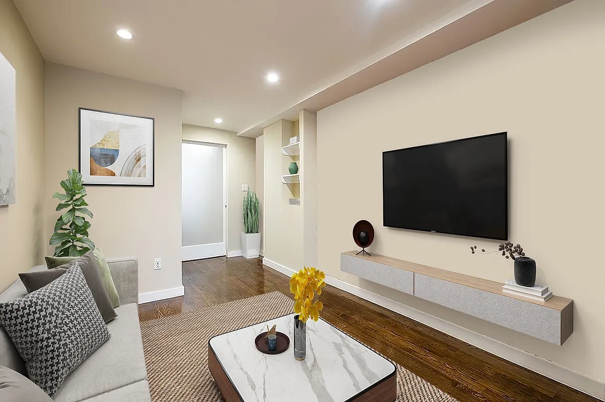 Foto principal - 128 1st Ave