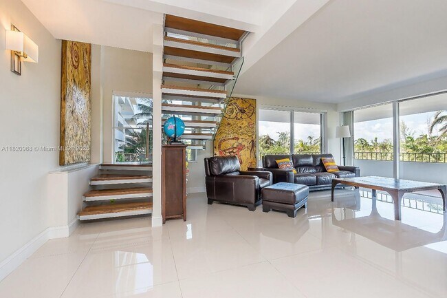Foto del edificio - 155 Ocean Ln Dr