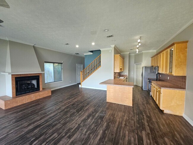 Foto del edificio - Stunning Waterfront Townhome with Breathta...