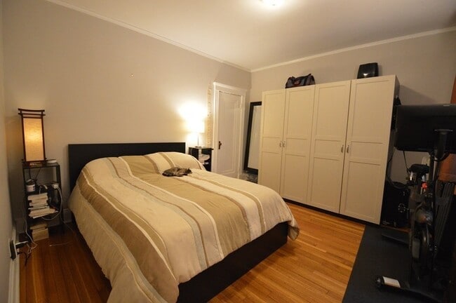 Building Photo - 1992 Commonwealth Ave