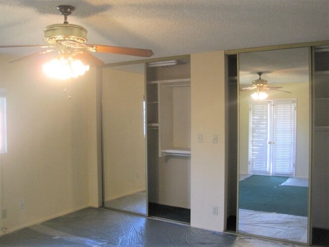 Building Photo - 2441 Sylvian Ln
