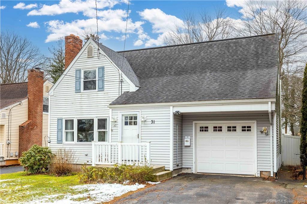 31 Stoddard Ave, Newington, CT 06111 House Rental in Newington, CT