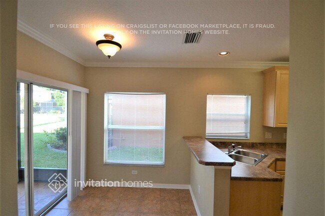 Foto del edificio - 5824 Wrenwater Dr