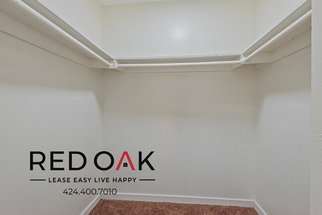 Foto del edificio - 9260 Palm St