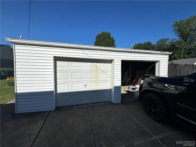 Foto del edificio - 40 Oehman Blvd