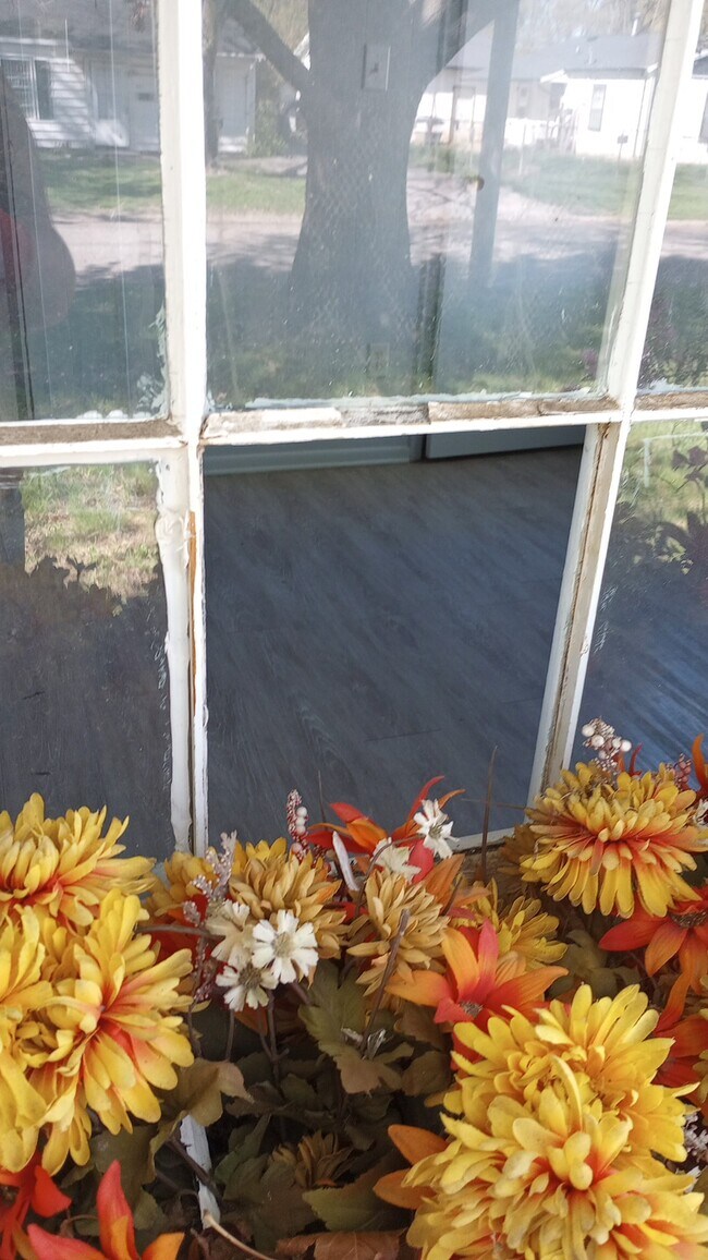 Foto del edificio - 1504 Edgewood-