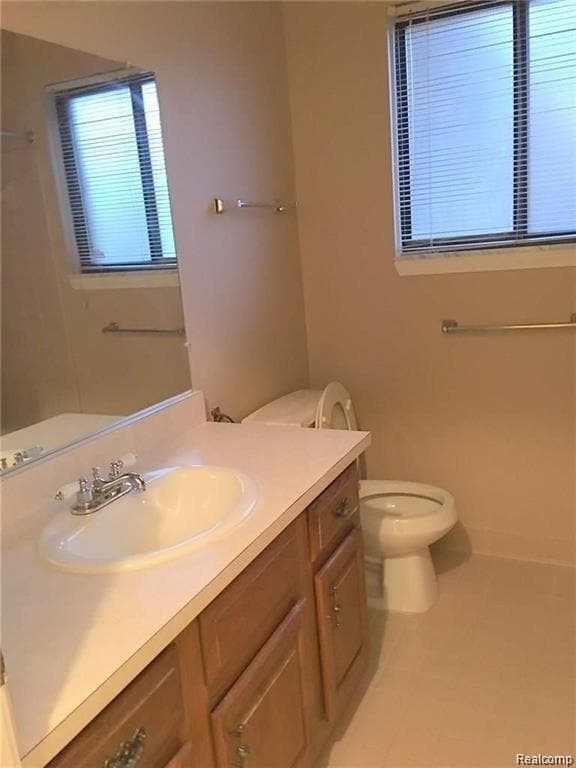 Building Photo - 17005 Kari Ct