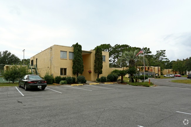 Building Photo - Aztec Villa Apartments