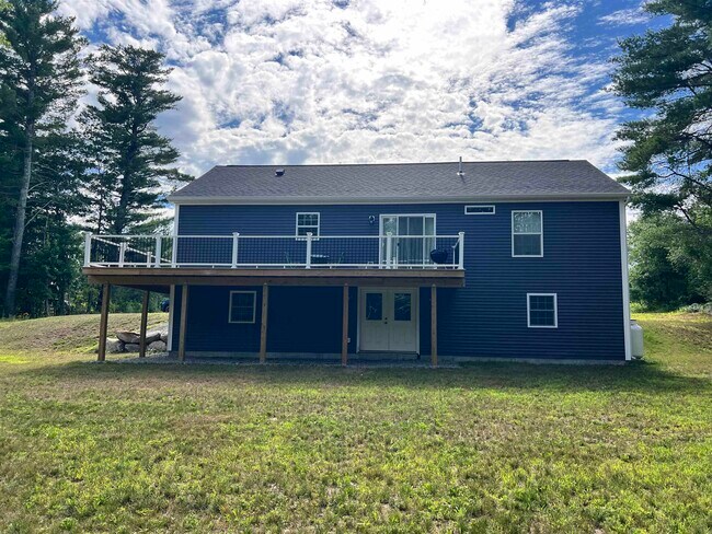 Building Photo - 1159 Sokokis Trail