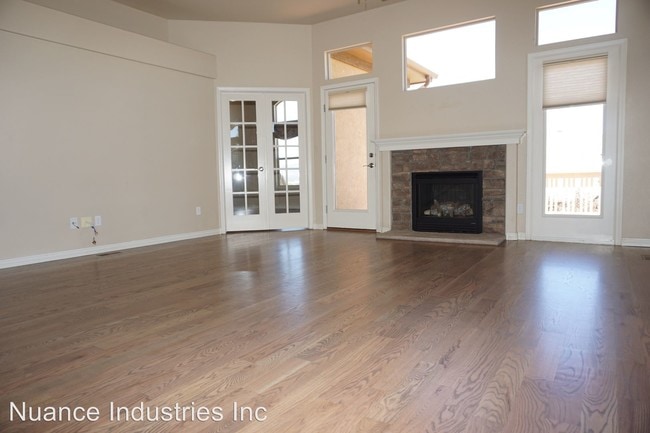 Building Photo - 9611 Carriage Creek Point