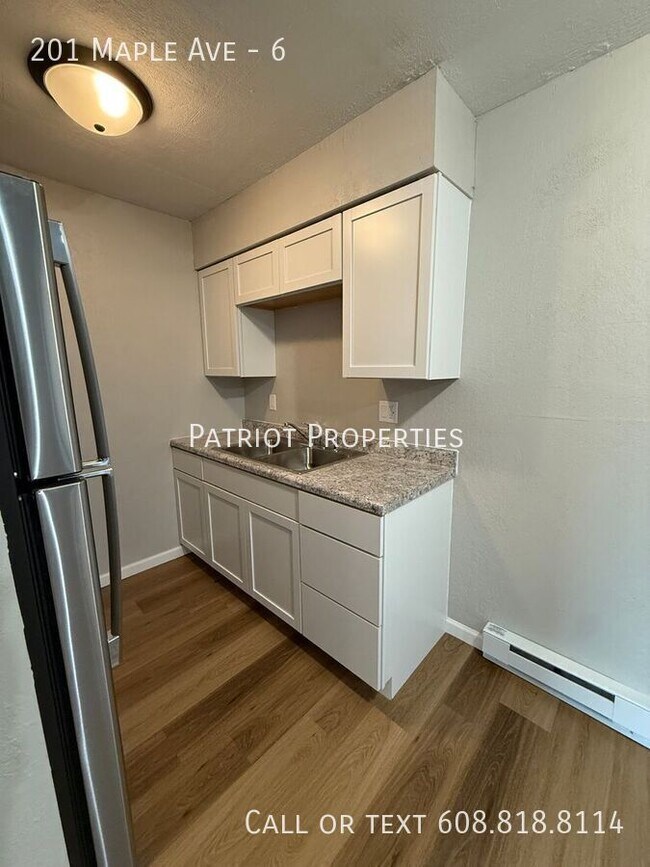 Building Photo - 201 Maple Ave