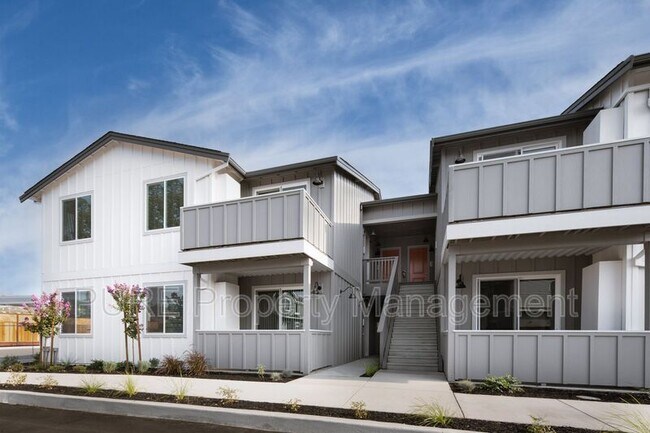 Building Photo - 137 Dana Carlton Ln