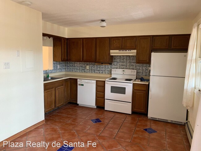 Building Photo - 2 br, 2.5 bath House - 1333 Pacheco St Apt I