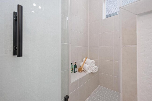 Foto del edificio - 5320 Rue St