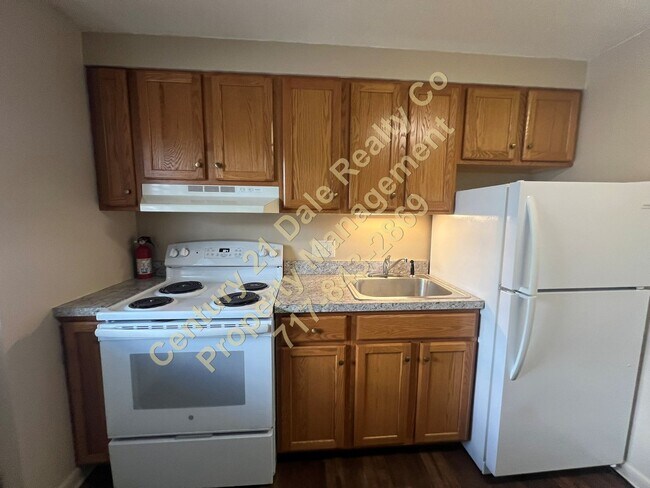 Foto del edificio - Beautiful 1 BR Apartment on East Market Street
