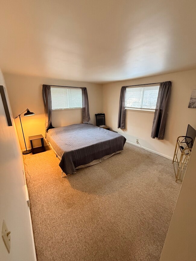 Foto del edificio - 310 Poplar St