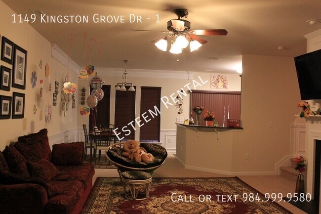 Foto del edificio - 1149 Kingston Grove Dr
