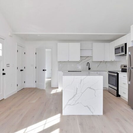 Foto del edificio - 3 Burke Ln