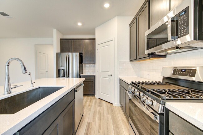 Foto del edificio - 21602 Indigo Harvest Ln