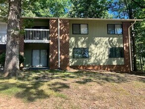 Building Photo - 1299 Schaub Dr