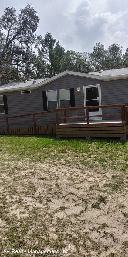 Primary Photo - 3 br, 2 bath House - 12476 Montour St.