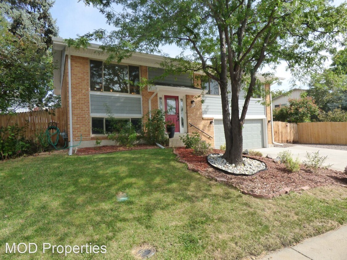 Foto principal - 4 br, 3 bath House - 2970 S. Rosemary Street