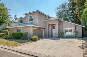 Building Photo - 10668 N Lighthouse Dr