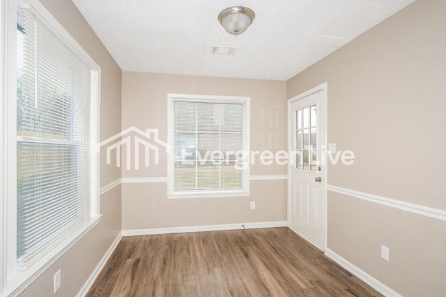 Foto del edificio - 2605 Kate Bond Rd