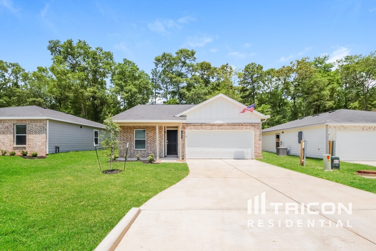 Foto principal - 15811 Del Norte Dr