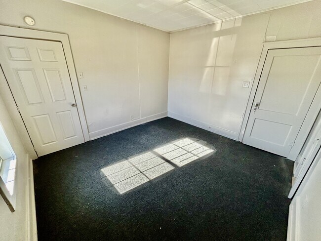 Foto del edificio - 424 S Johnston Ave