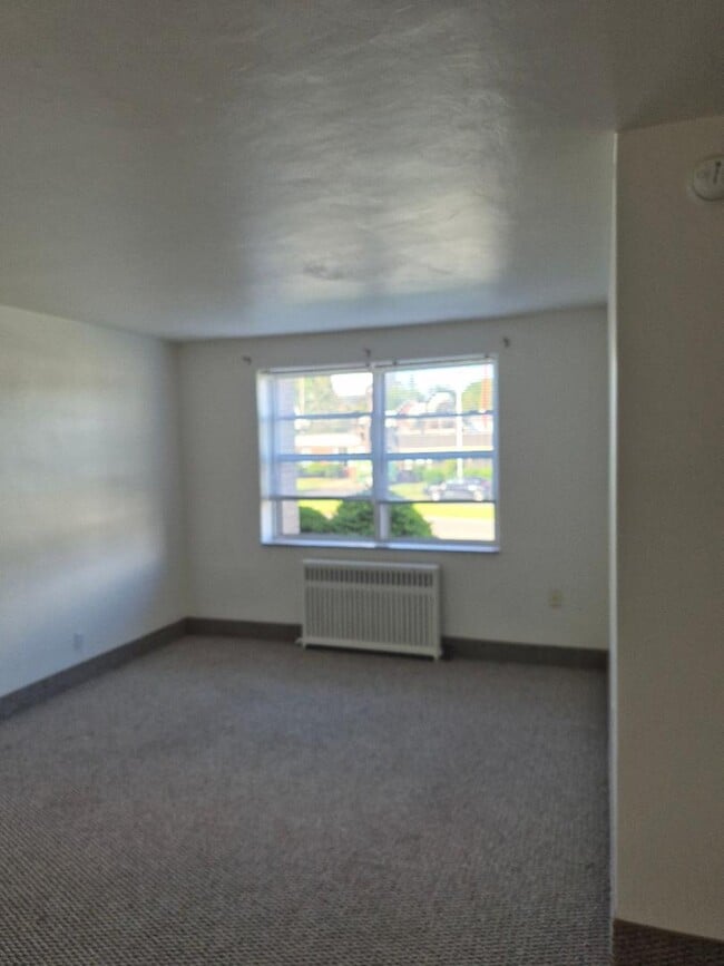 Living Room - 3535 State St