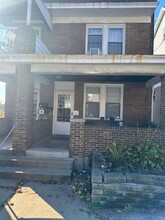 Building Photo - 110 Madeline St