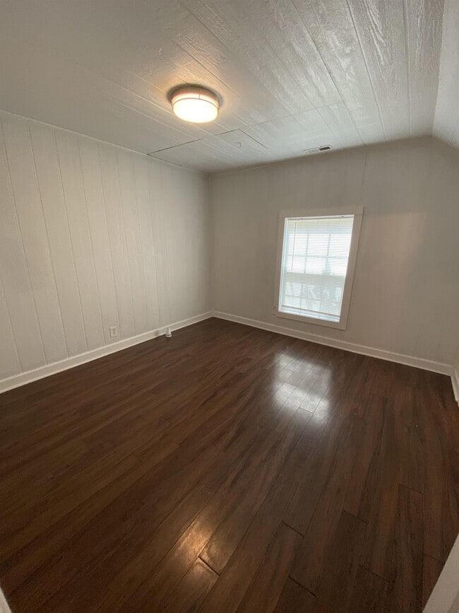 Building Photo - 1626 Ebert St