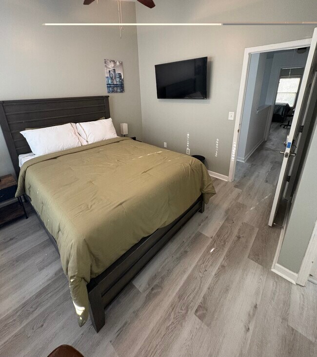 Foto del edificio - 1269 Liberty Pky NW