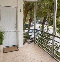 Building Photo - 4304 NW 9th Ave