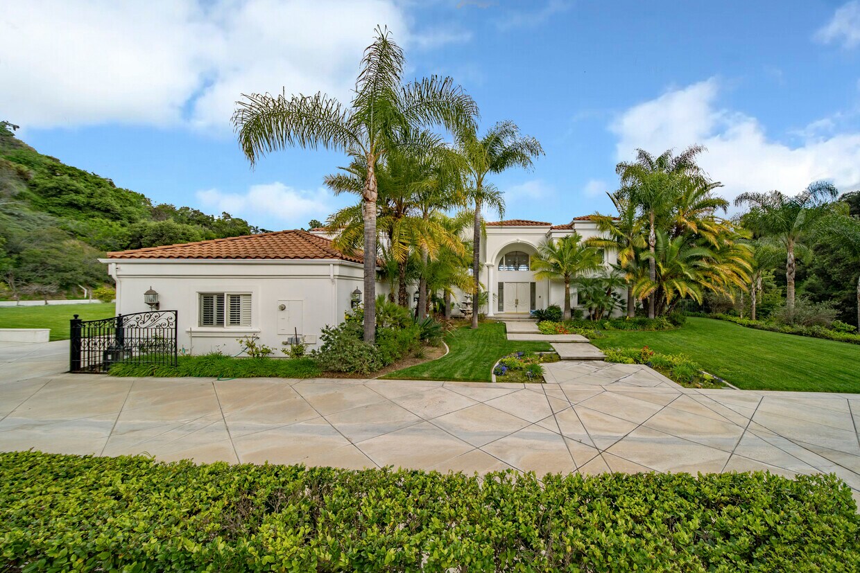 Foto principal - 1160 N Easley Canyon Rd