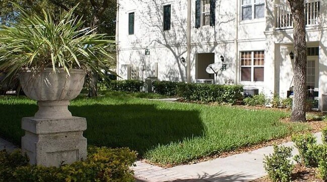 Foto del edificio - 700-202 Siena Palm Drive, Celebration.  2 bed/2Bath