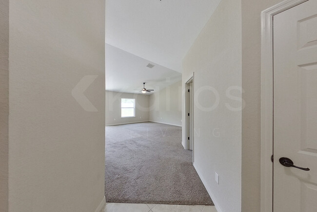 Foto del edificio - 8490 SW 128 Loop