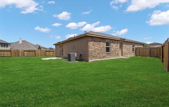 Foto del edificio - 12221 Seacrest Ln