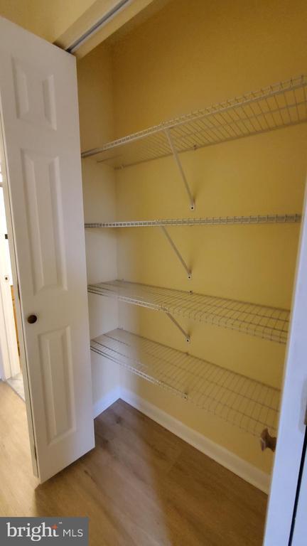 Foto del edificio - 8854 Spiral Cut