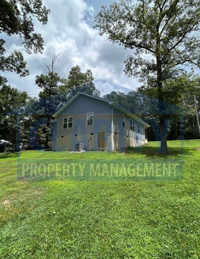 Foto del edificio - Newly constructed House w/ 3 Bedrooms!