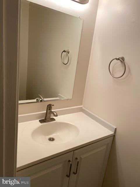 Building Photo - 9949 Shoshone Way