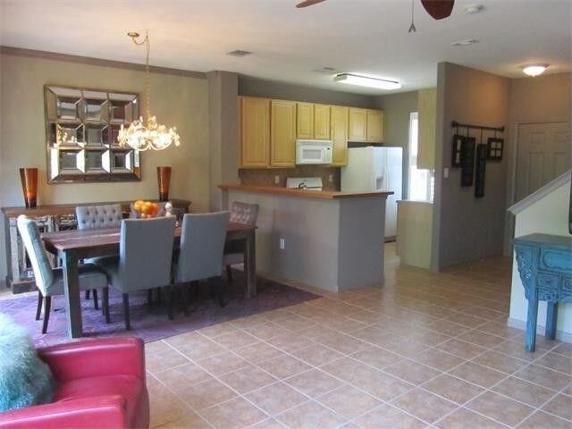 Building Photo - 4620 W William Cannon Dr
