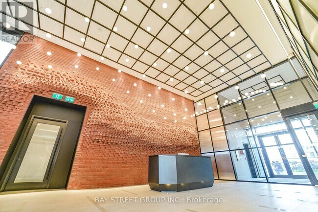 Building Photo - 3200-3200 William Coltson Ave