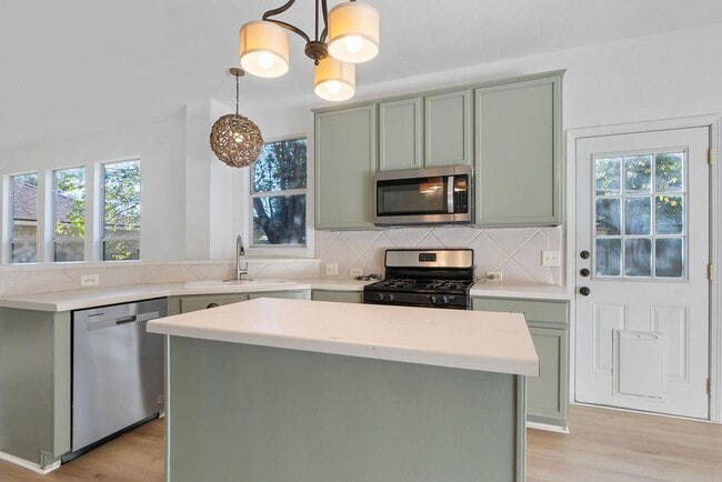 Building Photo - 2209 Boneset Trail