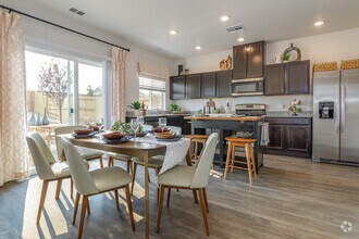 4BR, 2.5BA - 1,678SF - Aspen Vista at Anchor Pointe