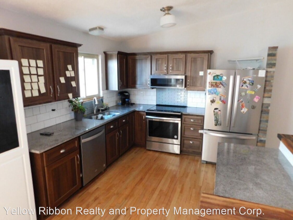 Primary Photo - 3 br, 2 bath House - 1525 Leewood Court