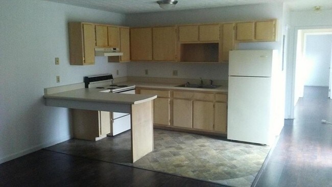 Building Photo - 329 Boyd St. Apt.# 30